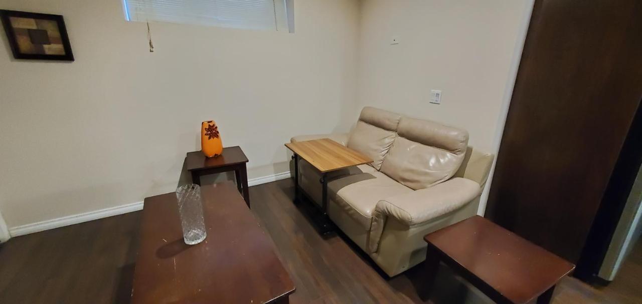 Parson Creek Retreat Apartamento Fort Mcmurray Exterior foto